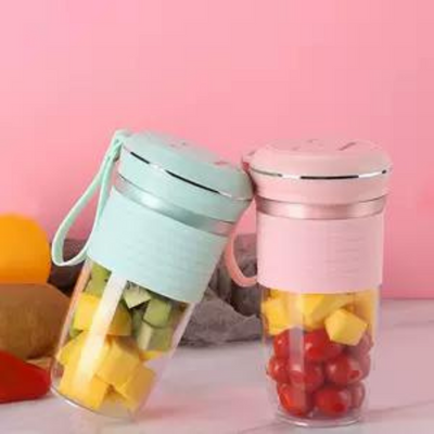 CHIGO Portable Juicer